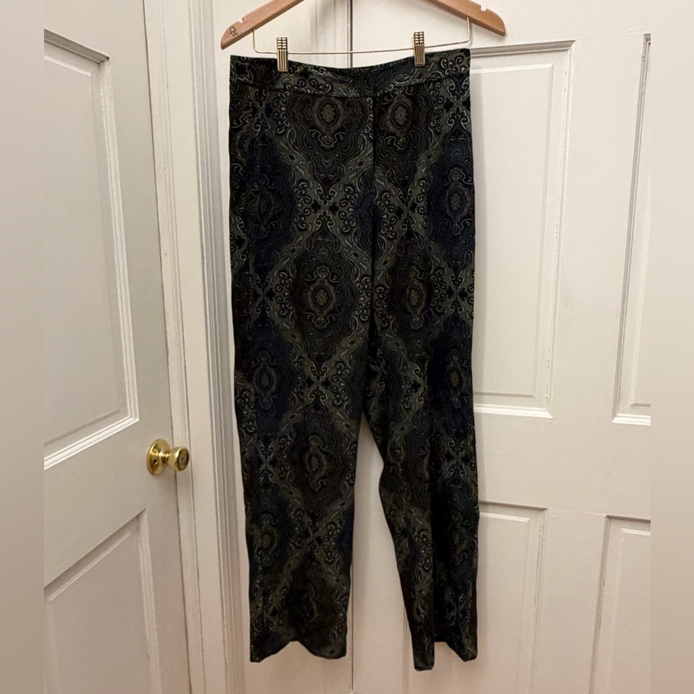 Elegant Black and Gray Patterned Women's Bootcut Pants